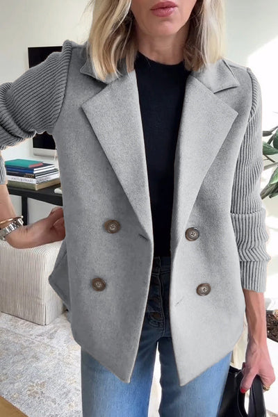 Eleganter Blazer mit gestrickten Ärmeln